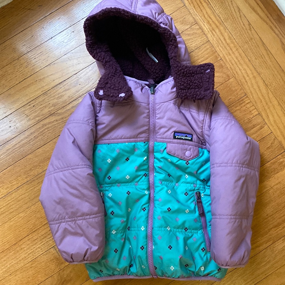 Size 5T reversible Patagonia jacket